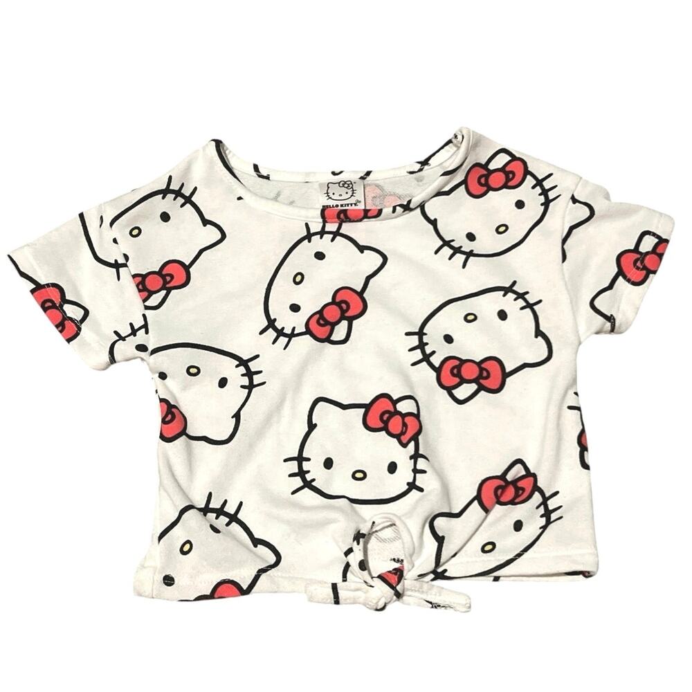 Hello Kitty short sleeve soft cotton‎ jersey top.- Size 5/6